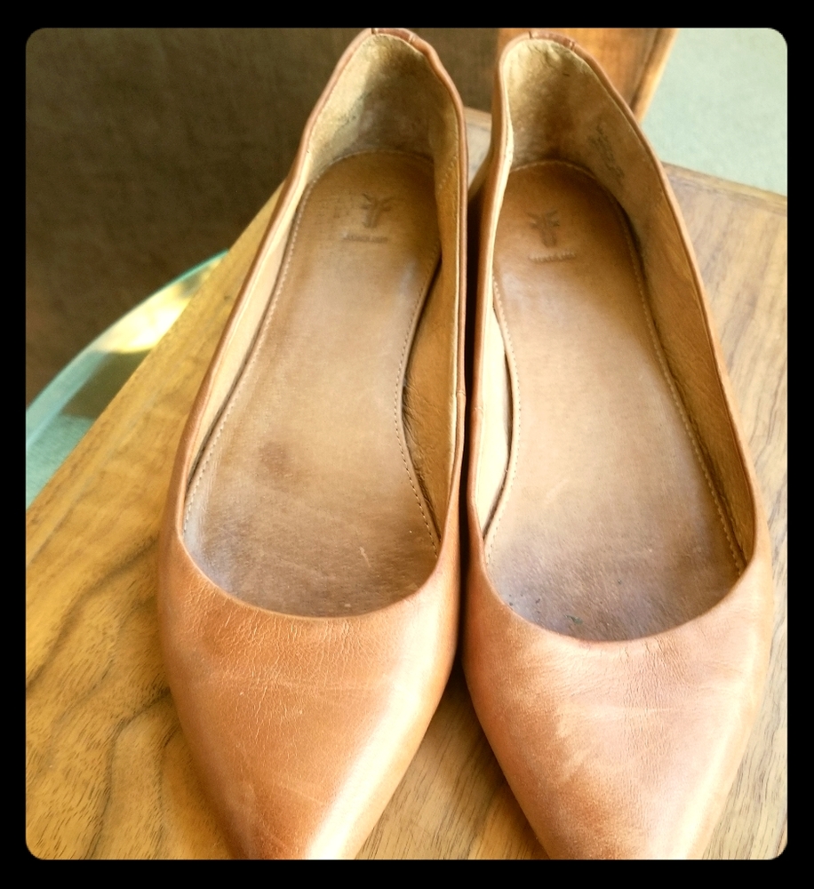 Frye Flats